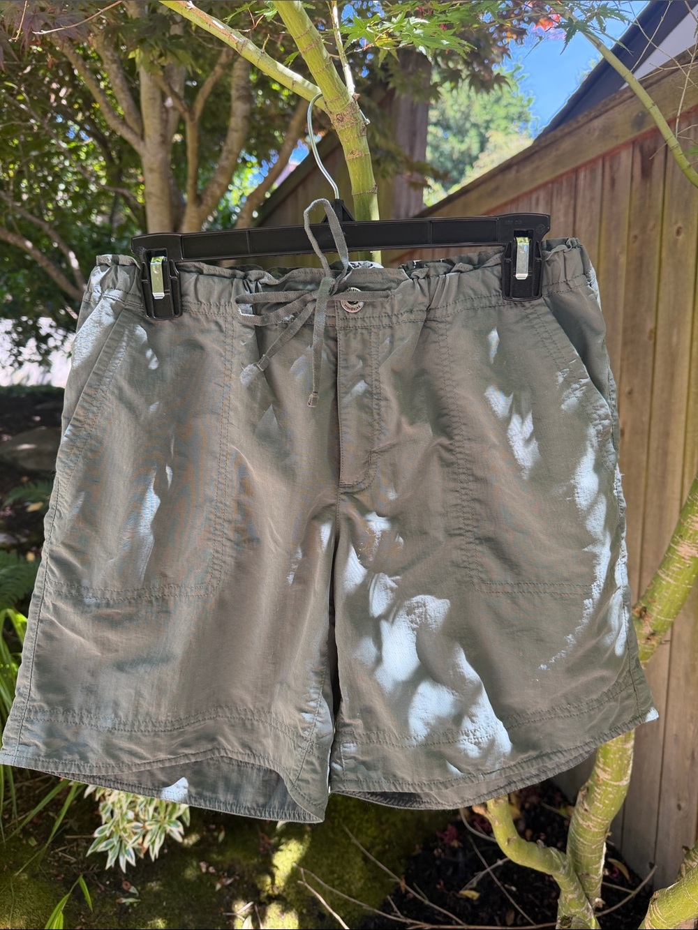 Patagonia Women’s Outdoor Trail Shorts Size 6 Sage Green